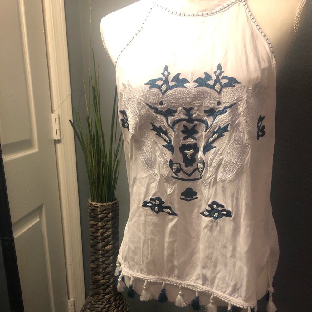 Cute summer tank top trimmed with Pom poms